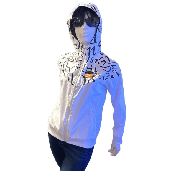 Nike "Just Do It" Black& White Windbreaker Zip Jacket, Youth XL / Women's Small - Picture 1 of 6